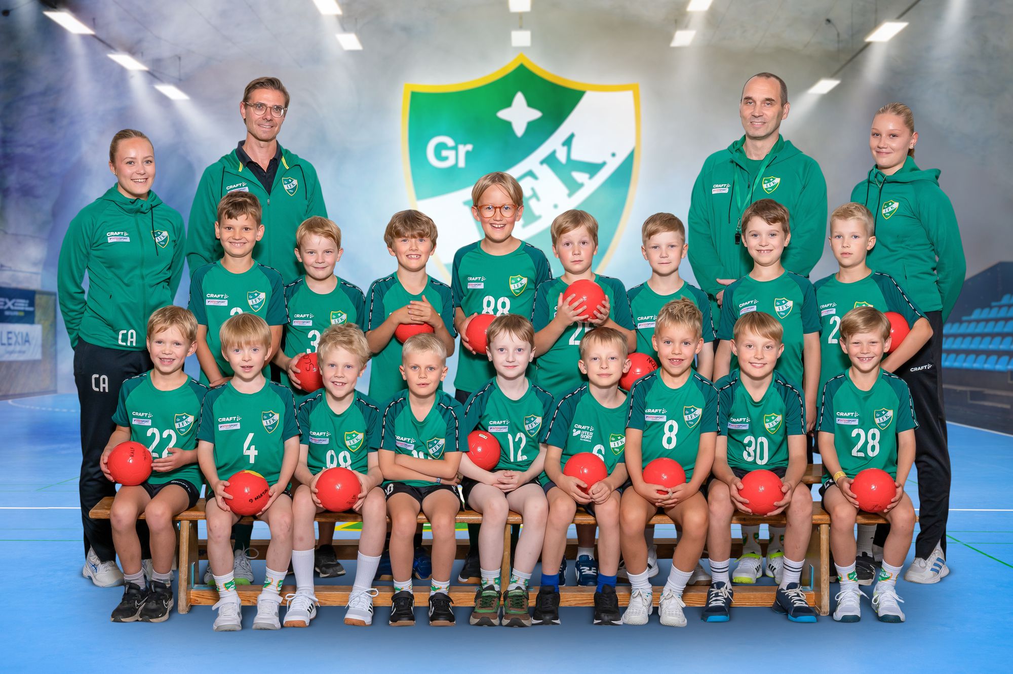 R_000292_8__1_292_RS1Z0682_grifk-handboll_minip18